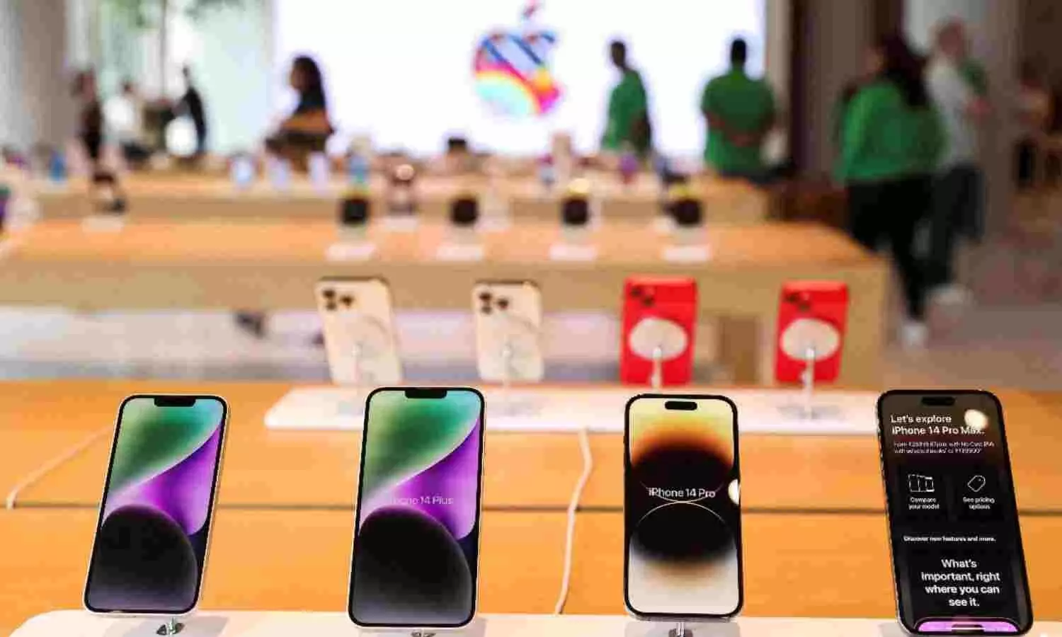 Tech Wrap June 24: Big Launches from Samsung, Google, Vivo & More Tech Wrap June 24: Big Launches from Samsung, Google, Vivo & More