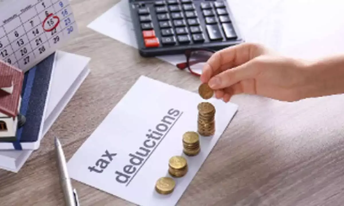 Reduce Customs Slabs To 5; Simplify Tax Structure To Boost Mfg, Exports