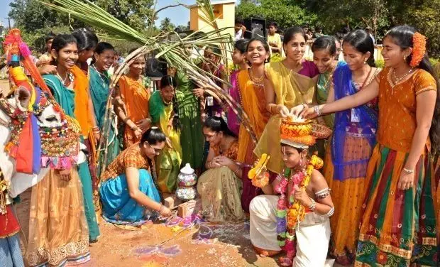 Messages, Greetings, Wishes, and Quotes for Makar Sankranti 2025 Messages, Greetings, Wishes, and Quotes for Makar Sankranti 2025