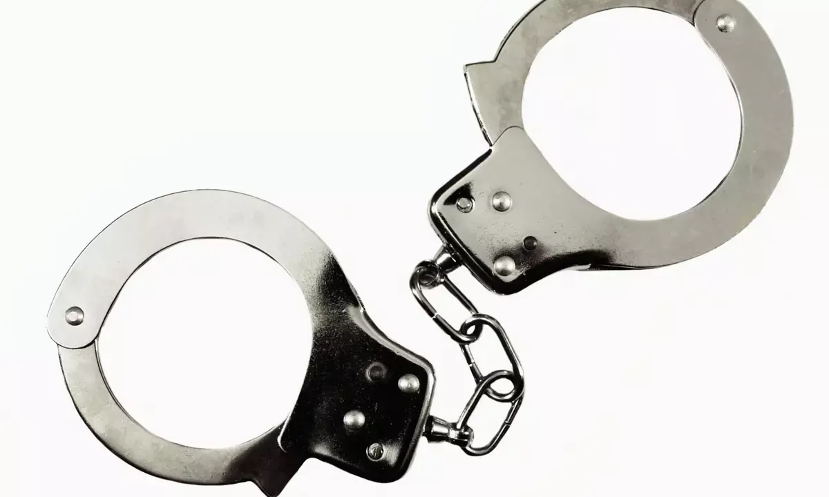 Drug peddler arrested in Hyderabad; 1.6 kg ganja seized