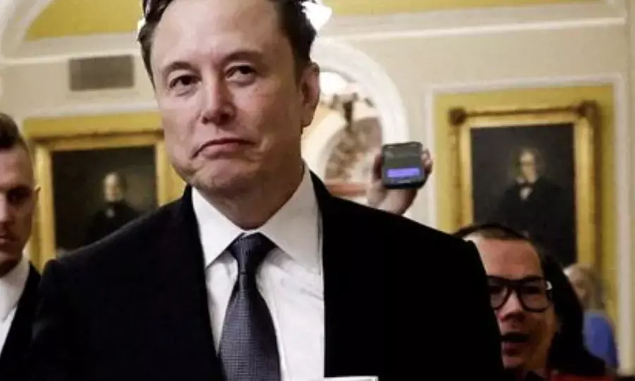 Elon Musks first wife, Justine, reveals the secret to his success: hard work and saying no a lot