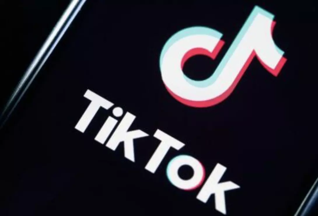 iPhones with TikTok preinstalled are selling for $10K to $50K on eBay after U.S. ban iPhones with TikTok preinstalled are selling for $10K to $50K on eBay after U.S. ban