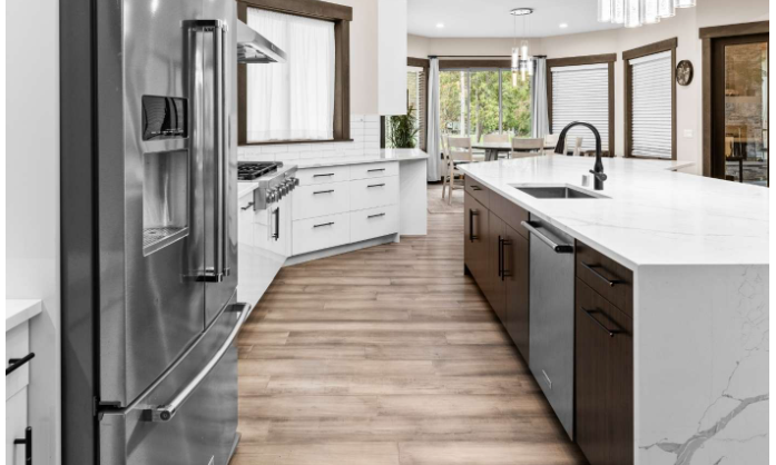 The Role of Open Shelving in Small Washington Kitchens: Pros and Cons