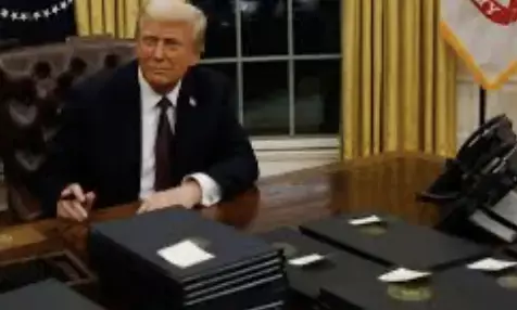 Donald Trump: Everything is my choice Trumps executive orders