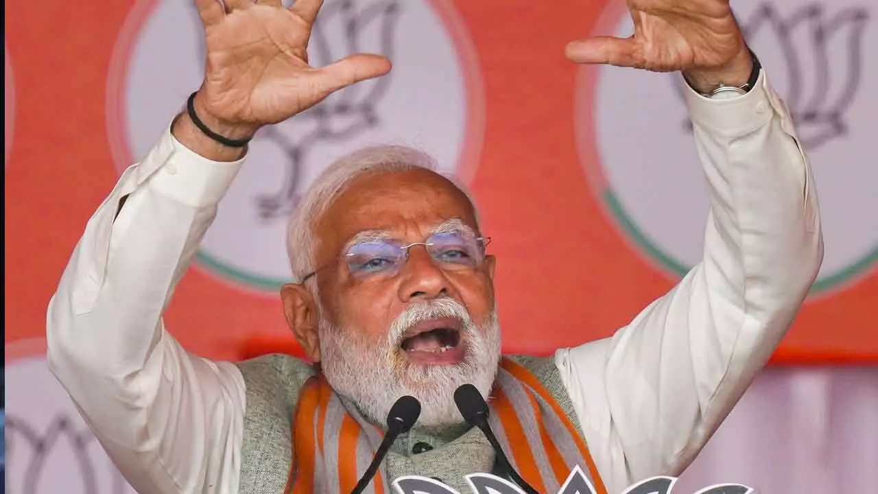 Poll Rally: PM Modi Reiterates AAP’da Attack Poll Rally: PM Modi Reiterates AAP’da Attack