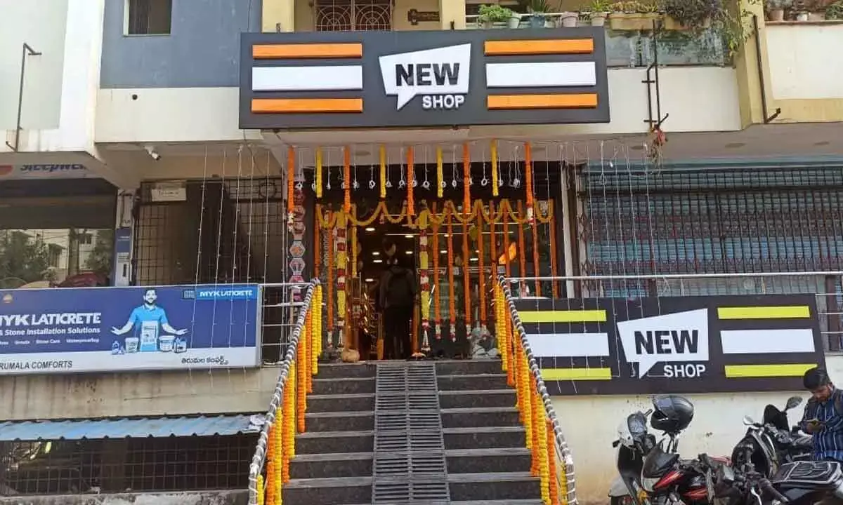New Shop Opens Outlets In Hyd, Vizag