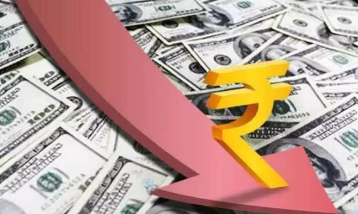 Fall Of Rupee A Crisis, Not Disaster; Need Timely Policy Intervention