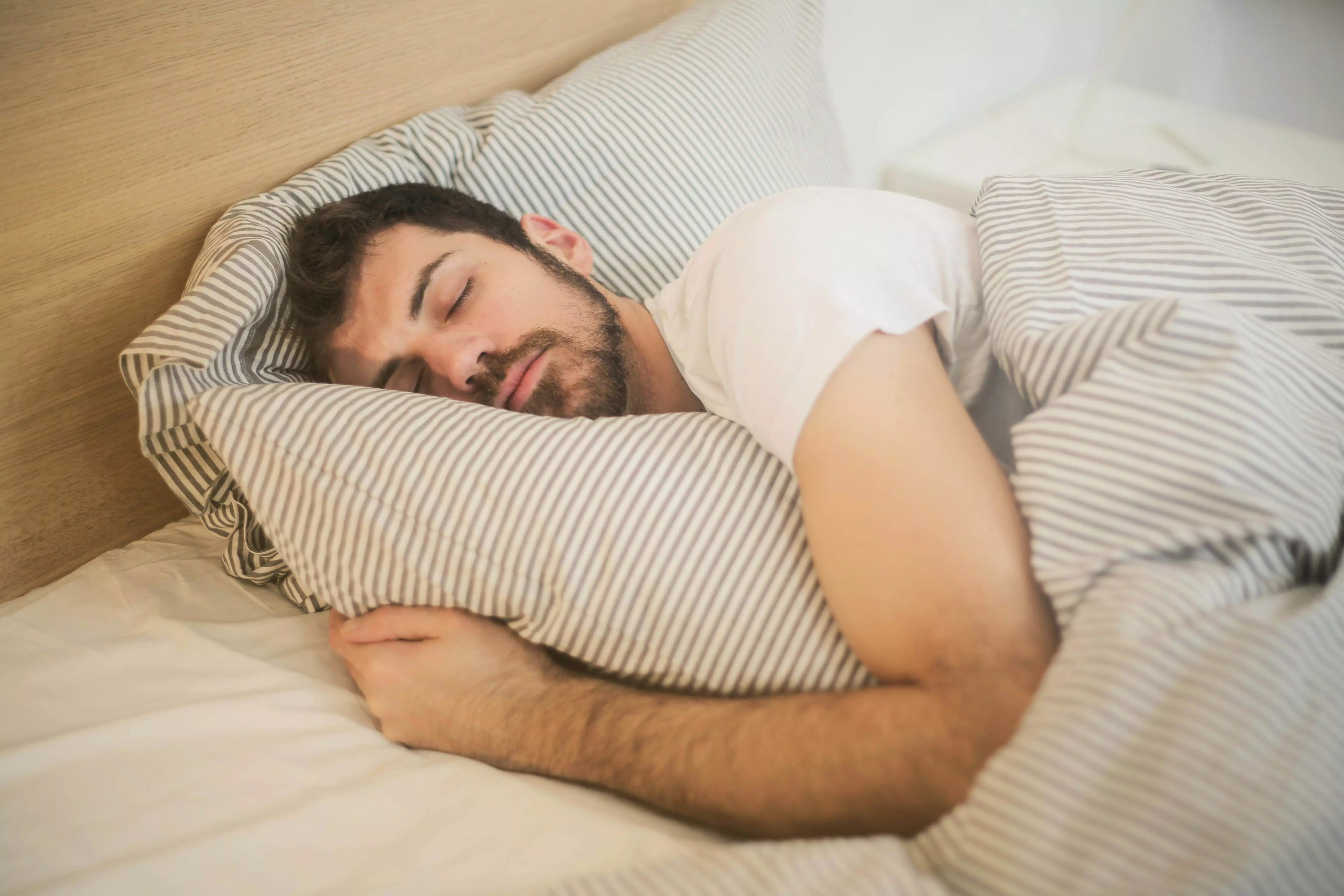 Top 5 Reasons Why You Cant Sleep Through the Night Top 5 Reasons Why You Cant Sleep Through the Night