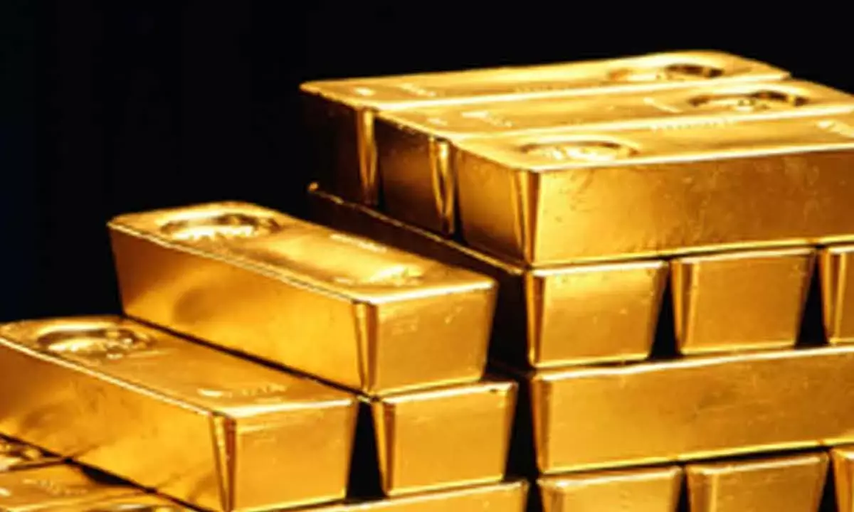 Gold prices at record high as investors seek safety amid trade war concerns