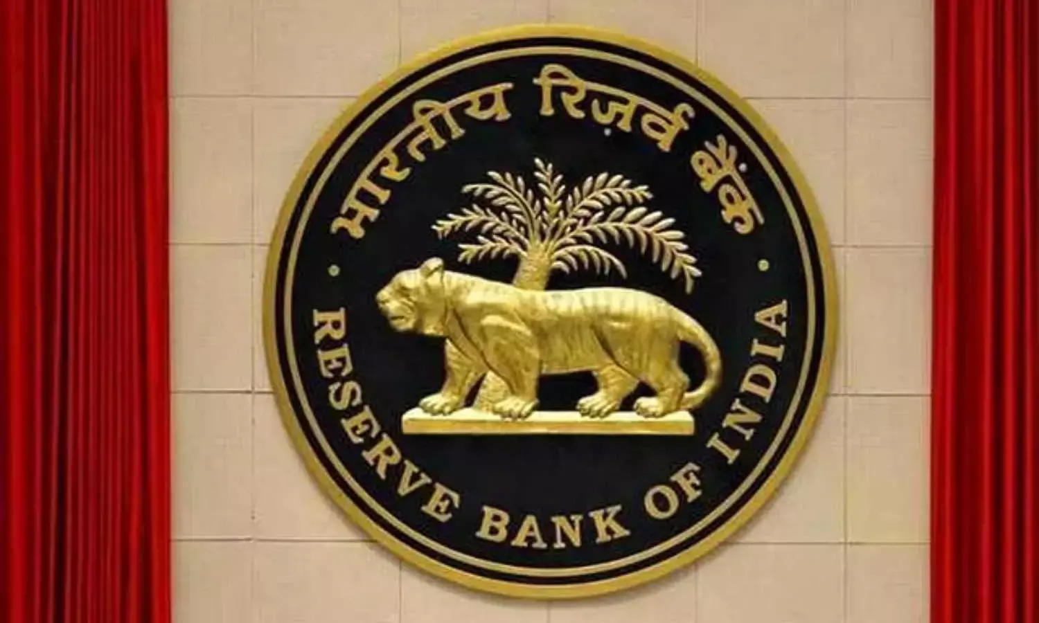 RBI Instructs NBFCs to Disclose Rates of All Loan Products