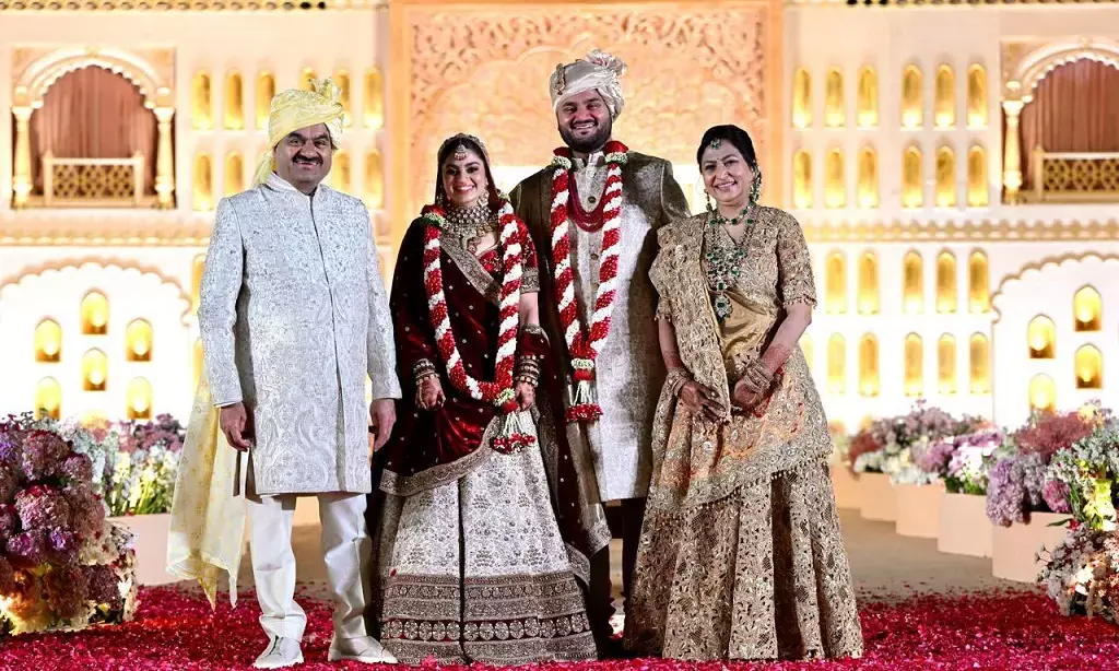 Adanis son marries in intimate ceremony, tycoon donates Rs10,000 cr