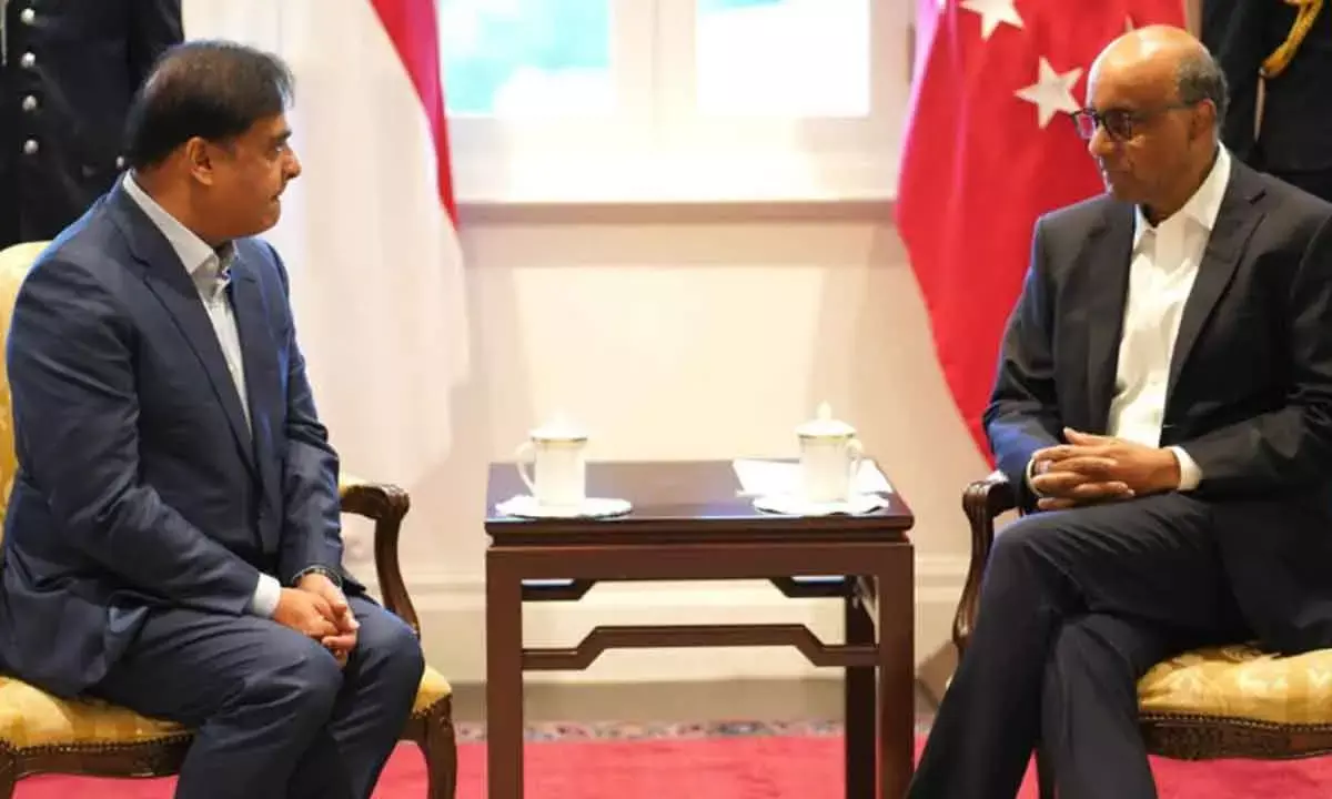 Assam CM meets Singapore President