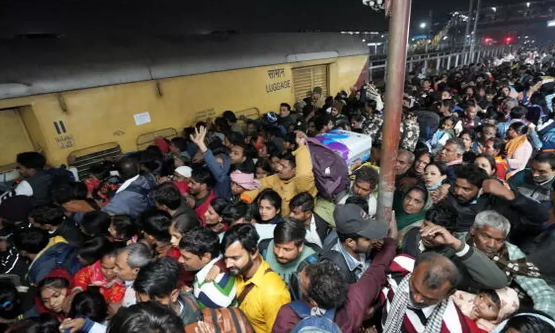 Maha Khumbh: Stampede at New Delhi Railway Station Leaves 18 Dead, Several Injured
