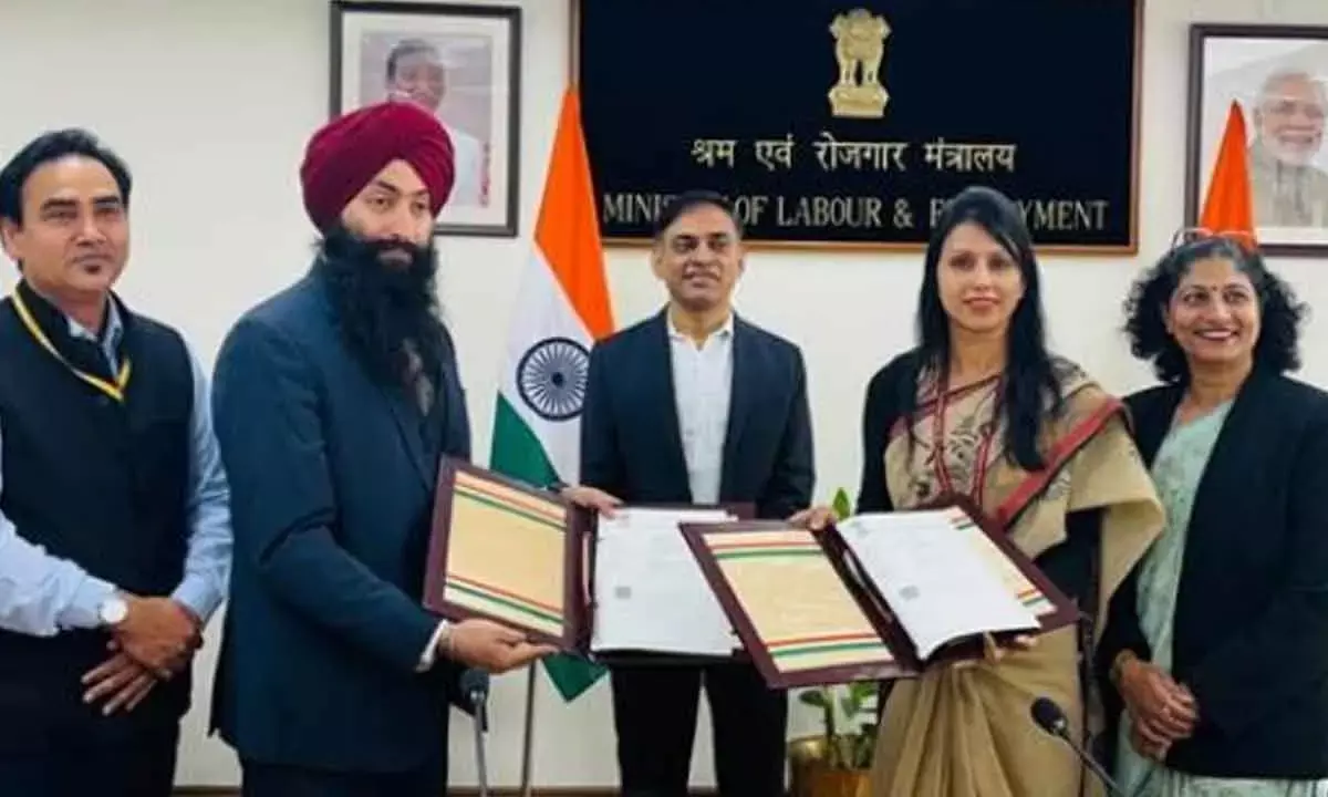 Labour Ministry partners APNA To Open 10L Job Offers Annually