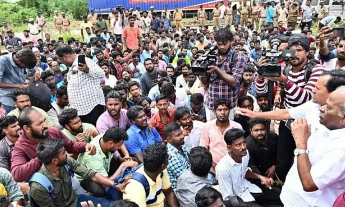 TN Samsung Stir: CITU To Hold Mega Protest In Kancheepuram