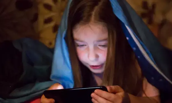 How to Block Dangerous Websites for Kids - Parental Control App FamiGuard