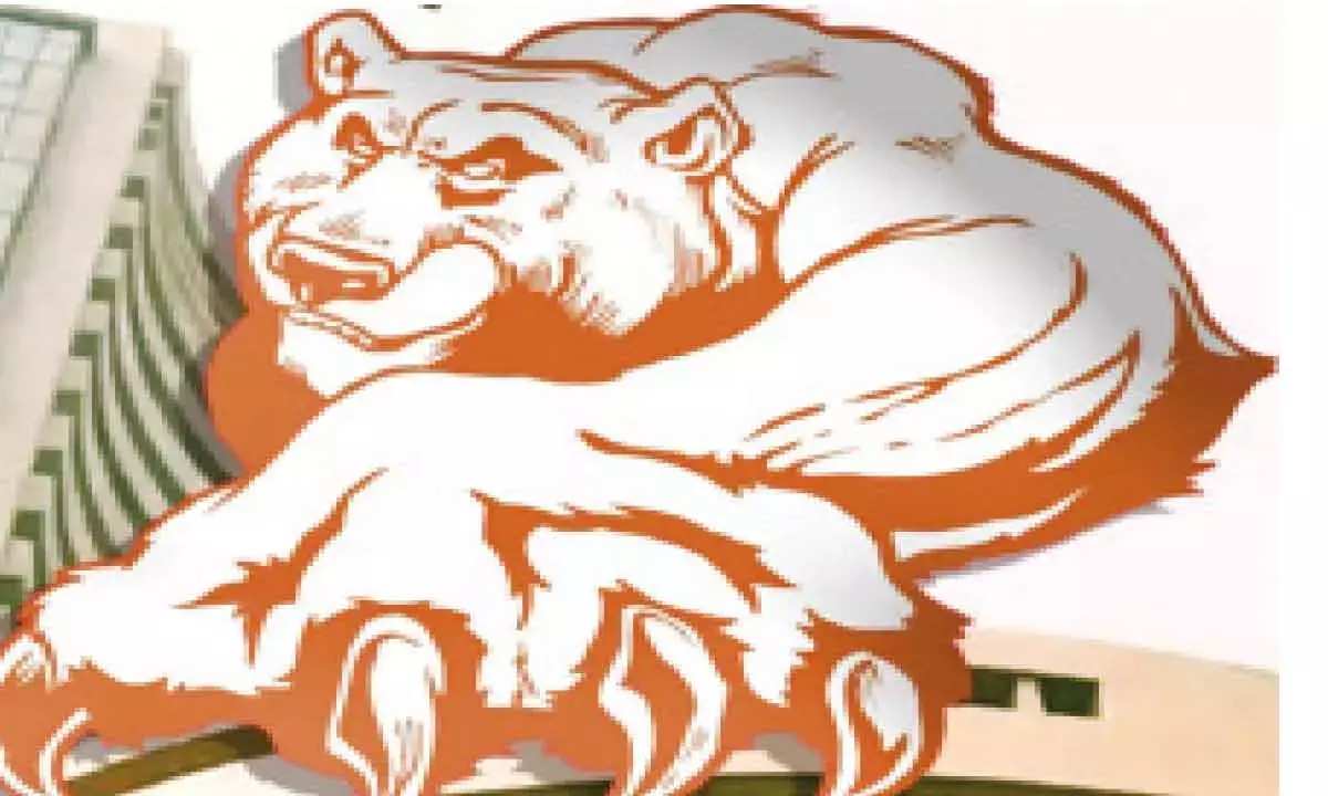 Foreign Fund Outflows Take Big Toll On Indian Bourses