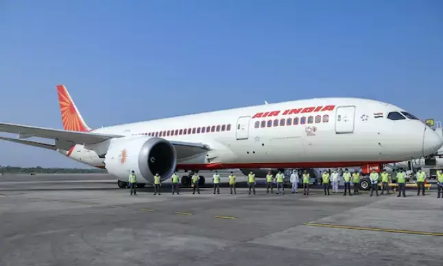Air India Under Fire Again: From cockroach in omelette to mishandled luggage