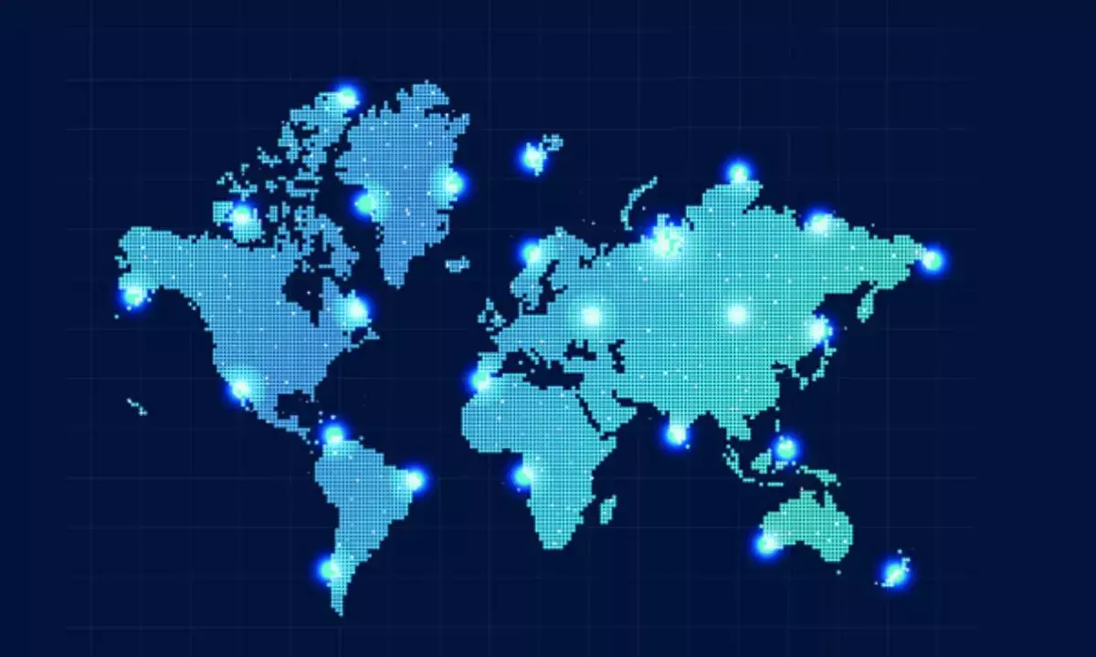 Asian shares fall lower; Mixed trading on Wall St