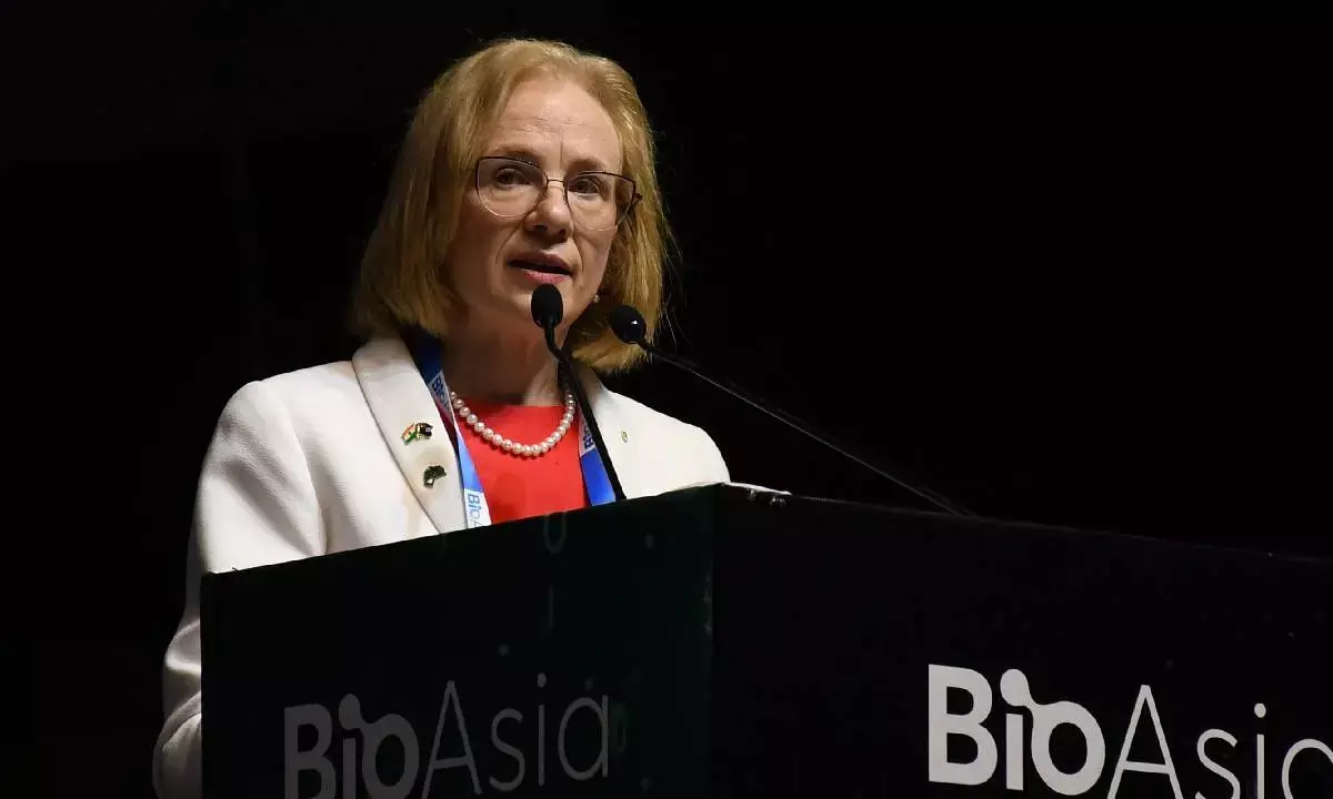 Forge tie-ups to develop healthcare industry: Queensland Guv