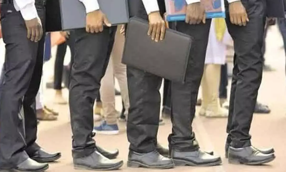 Slowdown Hits Campus Hiring At Top Colleges