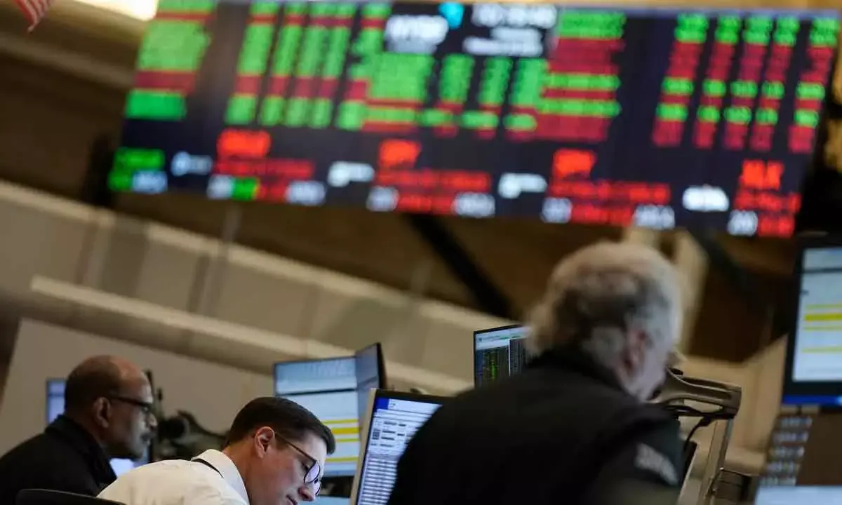 Despite Moderate Gains On Wall St, Asian Shares Slide