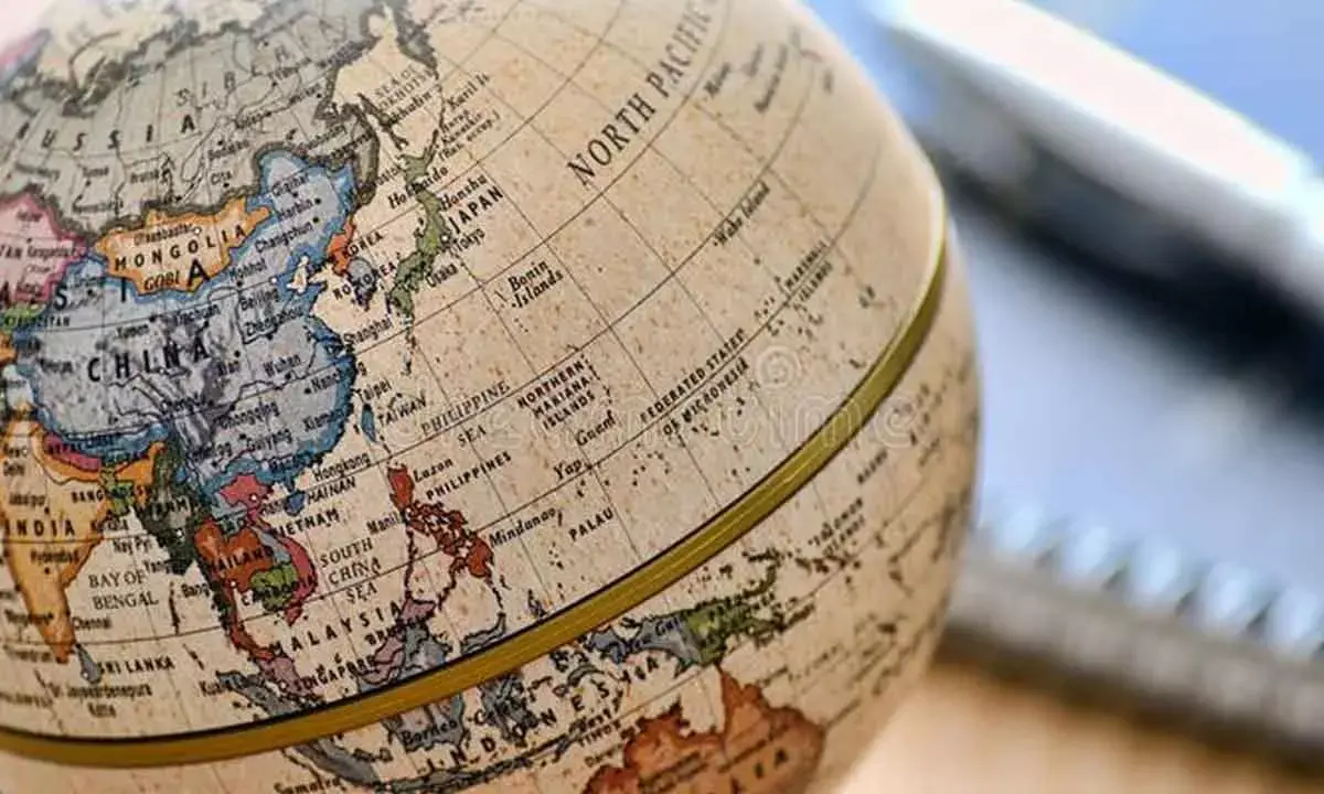 Asian Shares Skid, Track Decline On Wall St