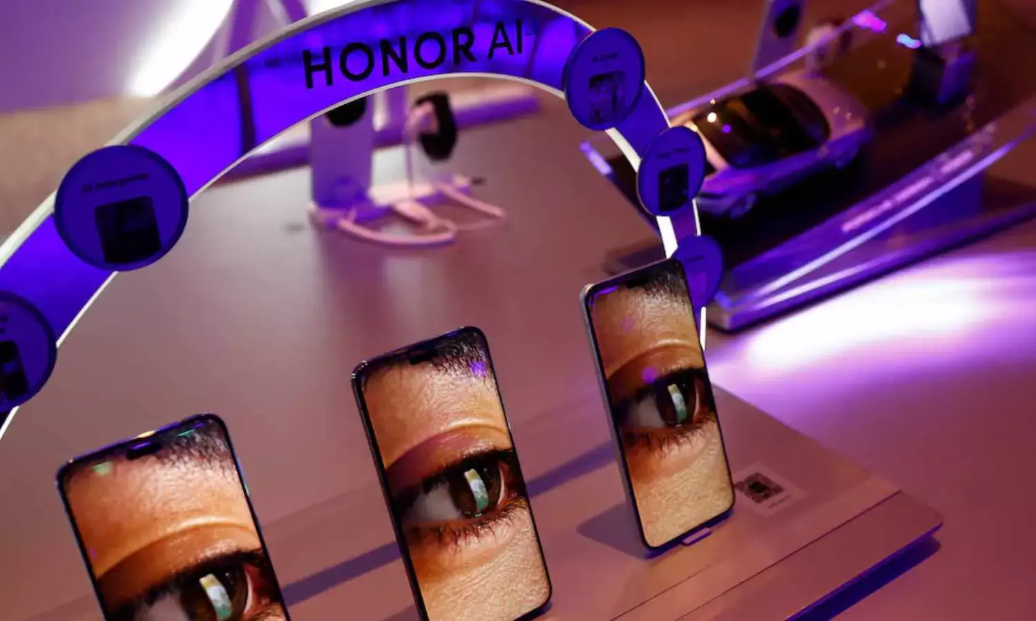 Honor Smartphone Maker Bets On AI-Powered Intelligent Phone