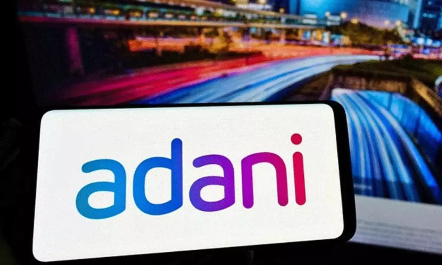 Adani Green Energy Raises $1.06 Billion to Refinance Renewable Facility