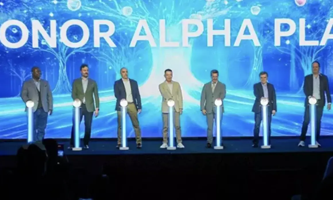 HONOR Launches ALPHA PLAN to pioneer AI device ecosystem