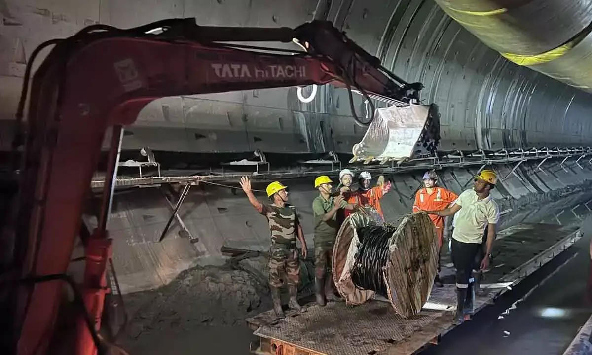 SLBC Tunnel: Damaged Conveyor Operational