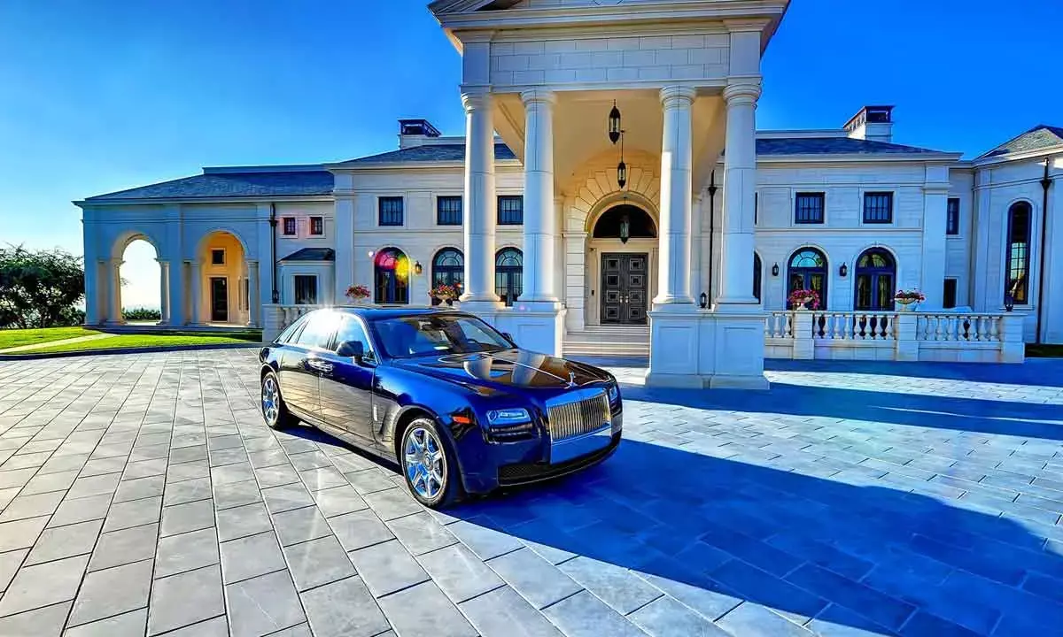 GenNext Rich Indians Keen On Luxury Cars, High-End Real Estate