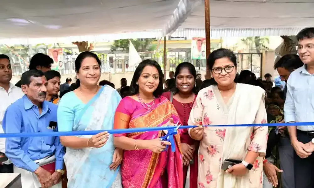 GHMC Mayor inaugurates Indira Mahila Shakti Canteen