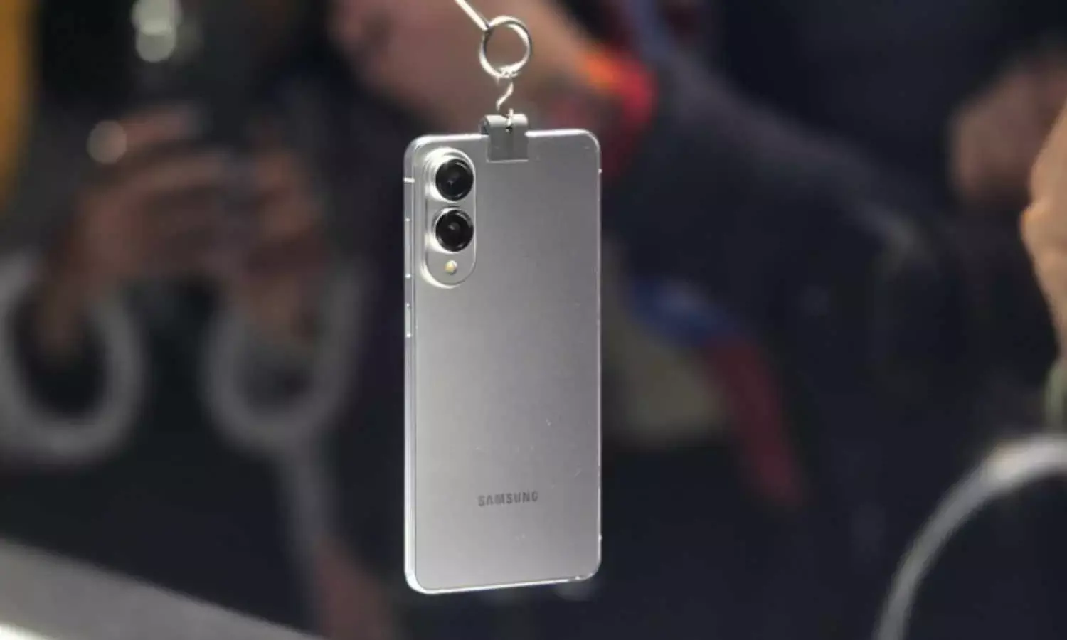 Samsung to Expand S25 Series with S25 Edge, Launch Expected Soon