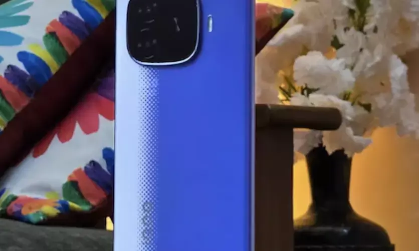 iQOO Neo 10R Launched at Rs 26,999: 4 reasons to buy and 1 reason to skip