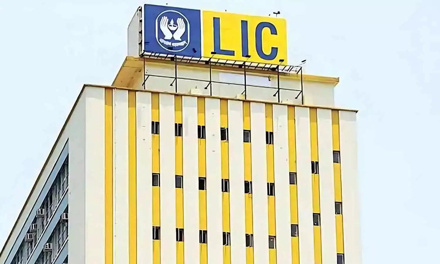 Invest in LIC Saral Pension Plan to Get Lifetime Rs 12K Monthly Pension