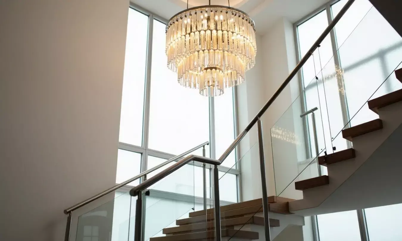 Why a Modern Staircase Chandelier is a Great Choice for Your Home