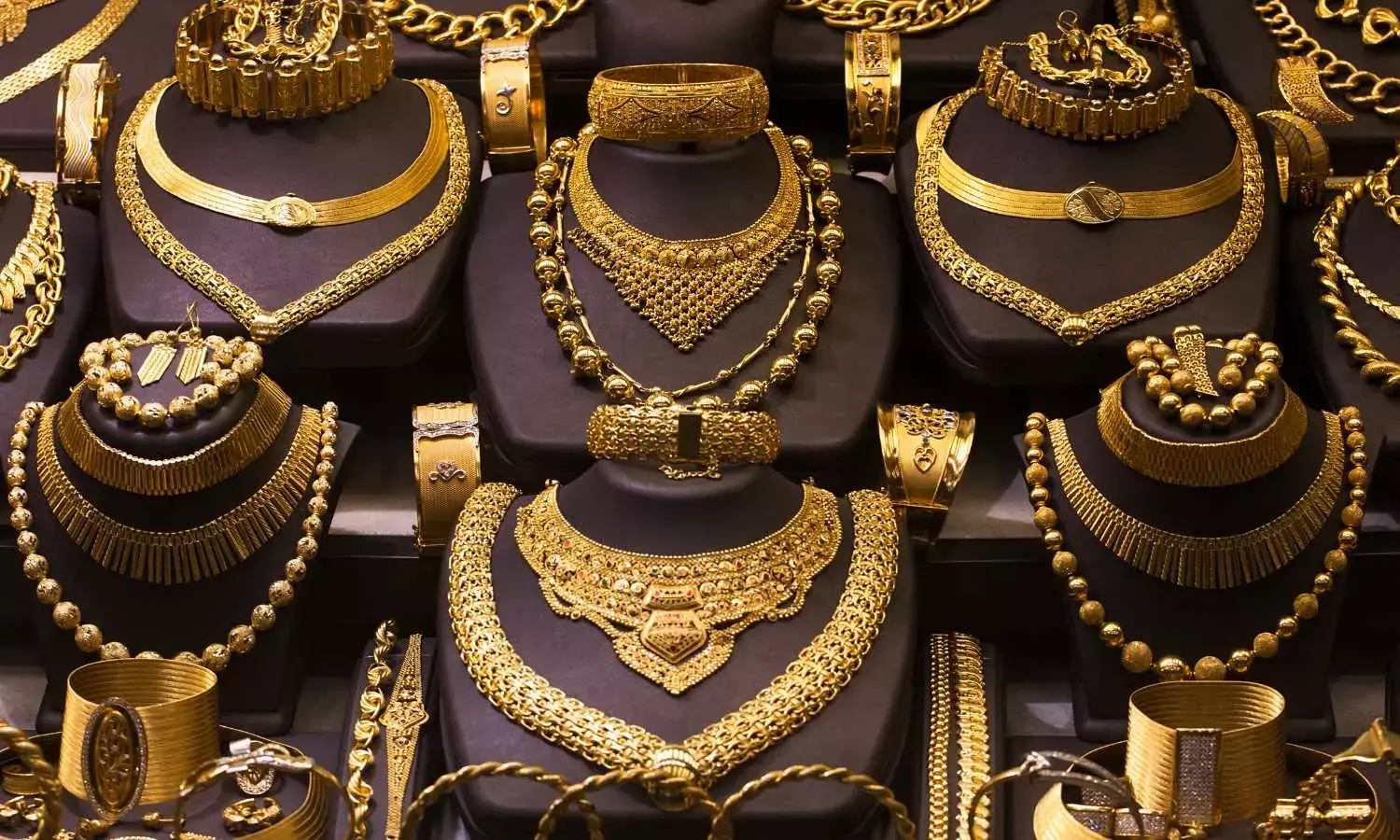 Gold Price Continues to Rise in Hyderabad