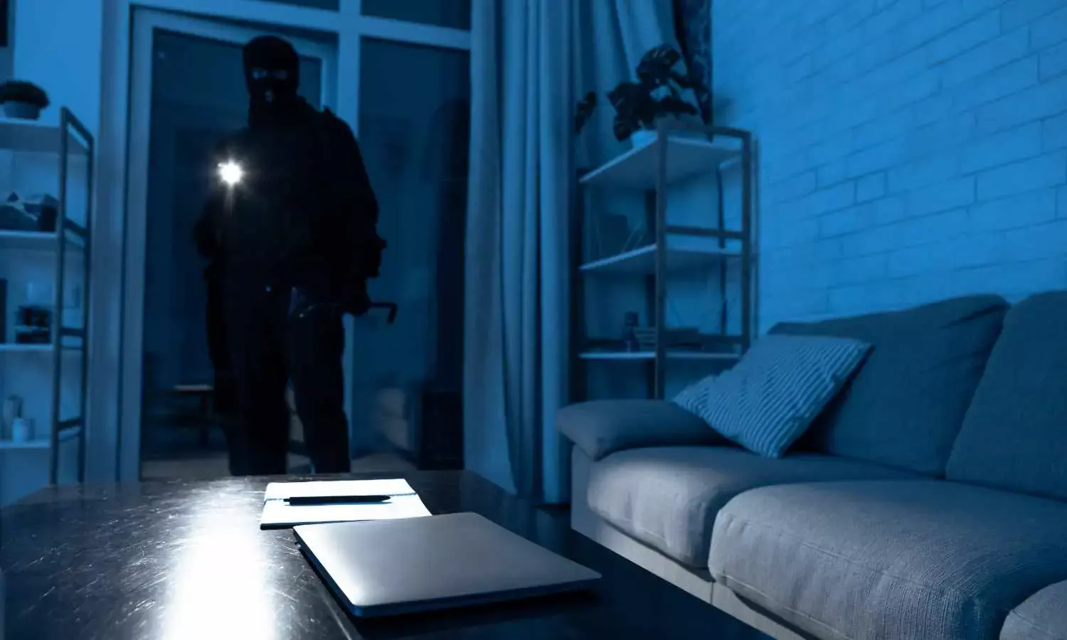 Hyderabad: Burglars Rob Home in Bowenpally, Steal Gold, Silver, and Cash