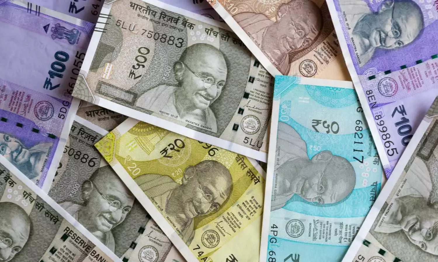 Rupee Depreciates by 23 Paise to ₹85.84 in Early Trade