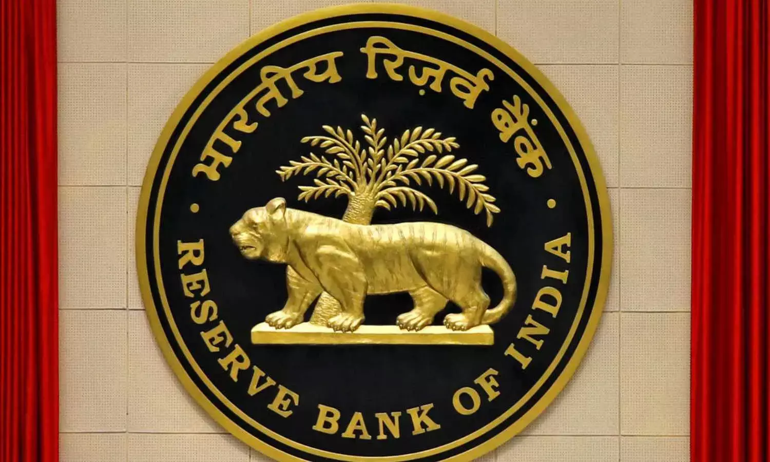 RBI Levies Penalties on HDFC Bank, Punjab & Sind Bank
