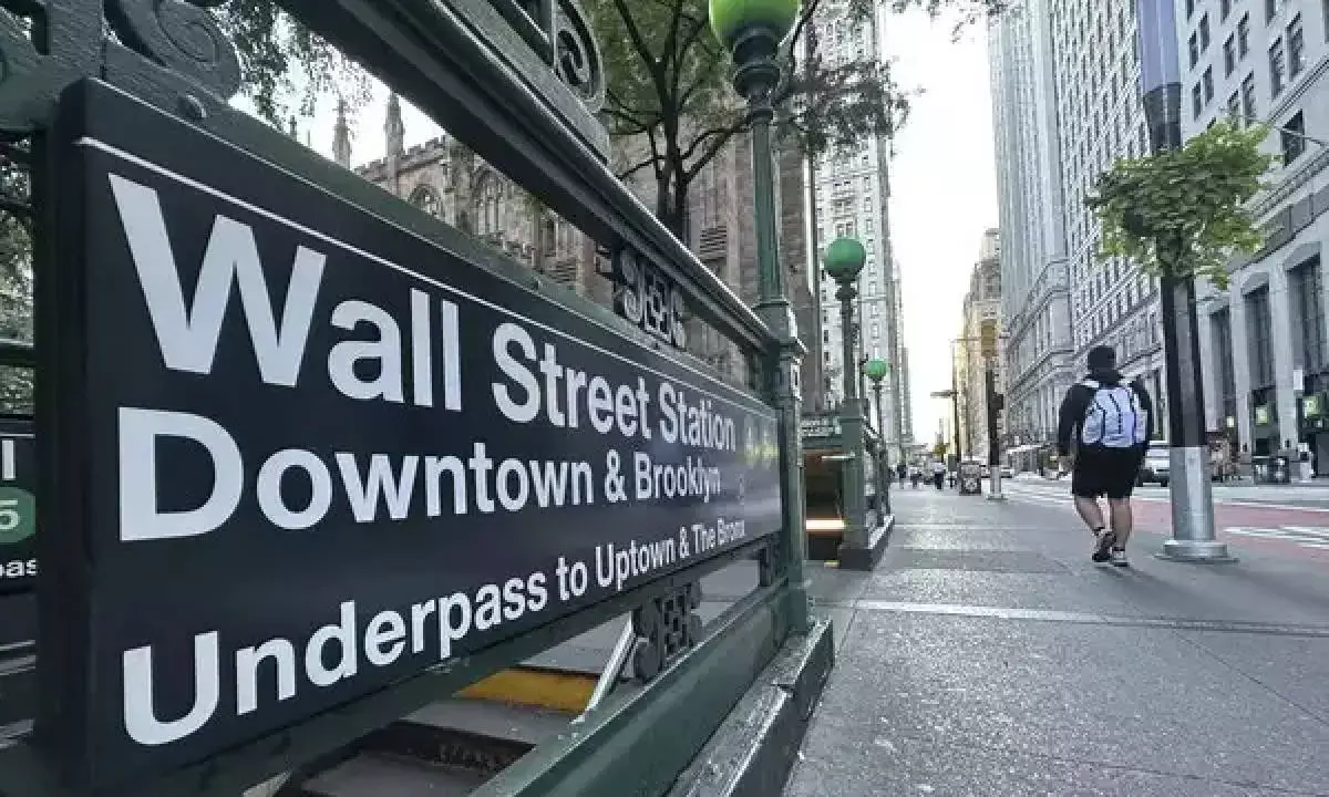 Wall Street Decline and US Tariff Concerns May Impact Dalal Street
