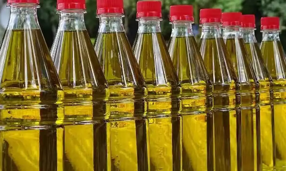Vegetable Oil Import Down 16% In March