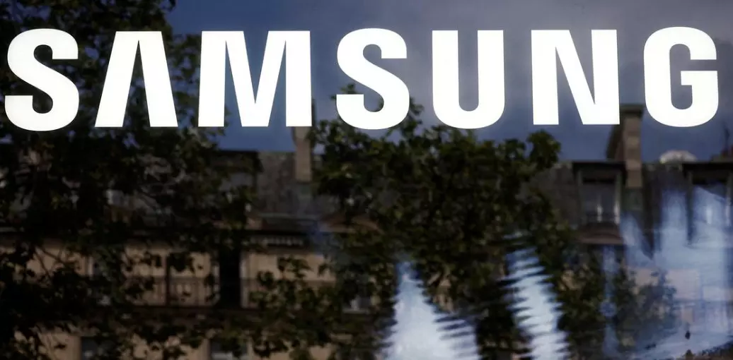 Samsung halts One UI 7 rollout worldwide amid bug concerns Samsung halts One UI 7 rollout worldwide amid bug concerns