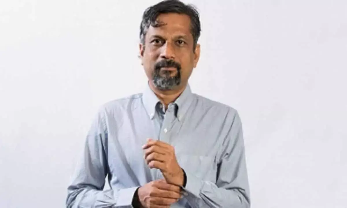 IT Slowdown, Due To Inefficiency Than AI, Tariffs: Sridhar Vembu