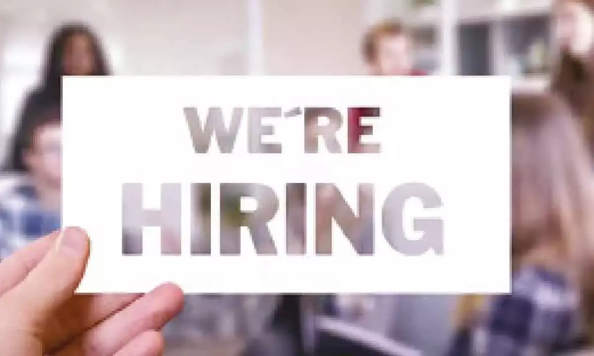 Fresher hiring intent in Indias telecom sector at 45%