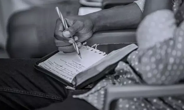 Methods and tips for students to successfully write essays