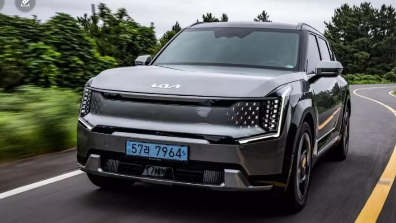 Kia sees record Q1 sales of hybrids, high-value vehicles Kia sees record Q1 sales of hybrids, high-value vehicles