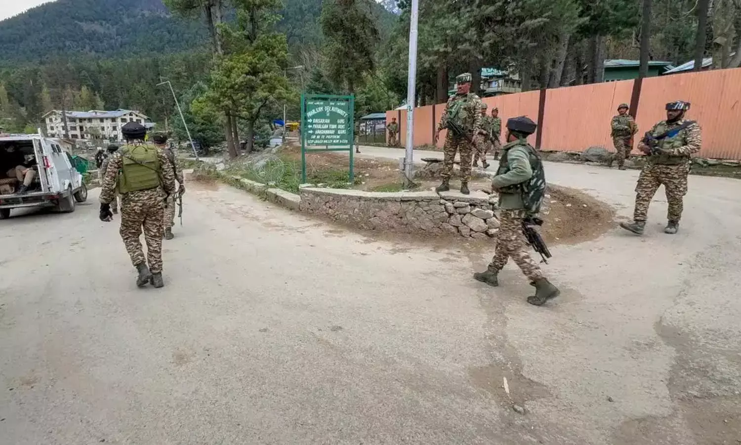 Following Pahalgam Attack, 175 Detained in Anantnag During Intensive Security Raids
