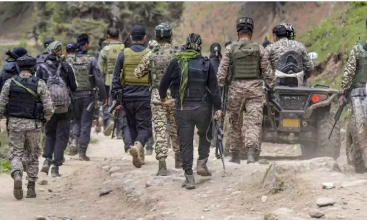 Blast Reported in Lahore Amid Rising India-Pakistan Tensions